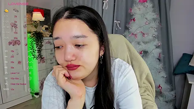 FreyaRaya online show from December 19, 3:10 am