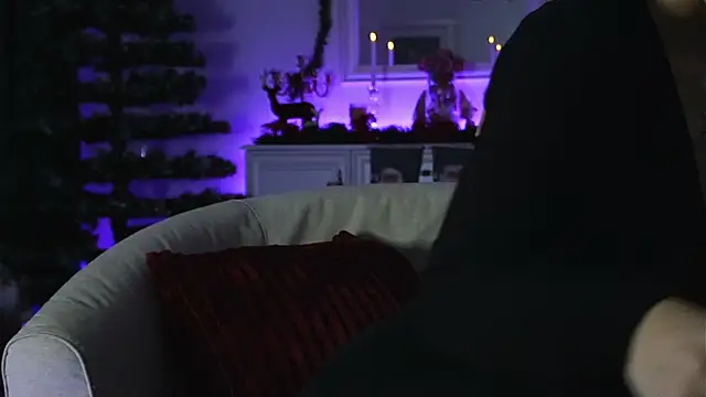 ivyleague  online show from November 22, 5:21 am