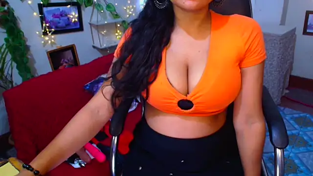 SnoowForYou online show from October 22, 1:32 am