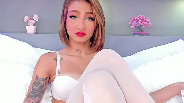 rosemonrooe online show from October 1, 4:56 pm