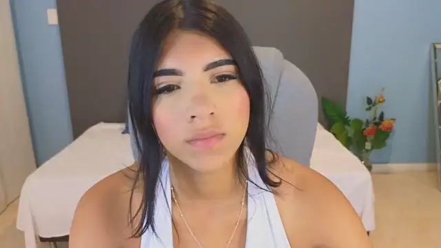 maiaa ruiz online show from October 31, 3:27 pm