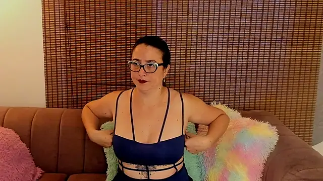 ariana cross online show from March 11, 1:36 pm