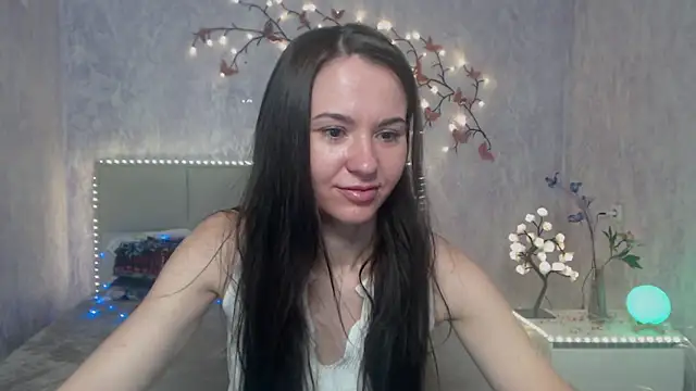 KaraCriegs online show from March 28, 6:51 pm