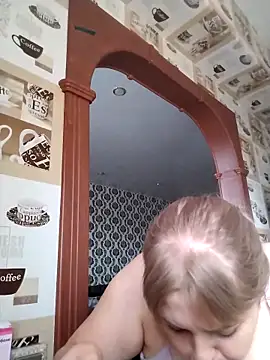 Lady nice cat online show from October 14, 4:15 am