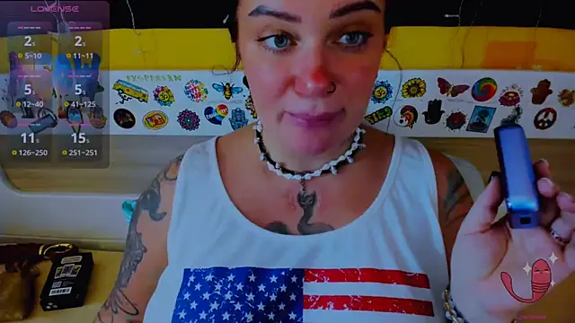 EllieOz online show from September 26, 11:19 am