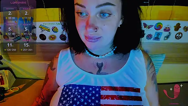 EllieOz online show from November 21, 8:33 pm