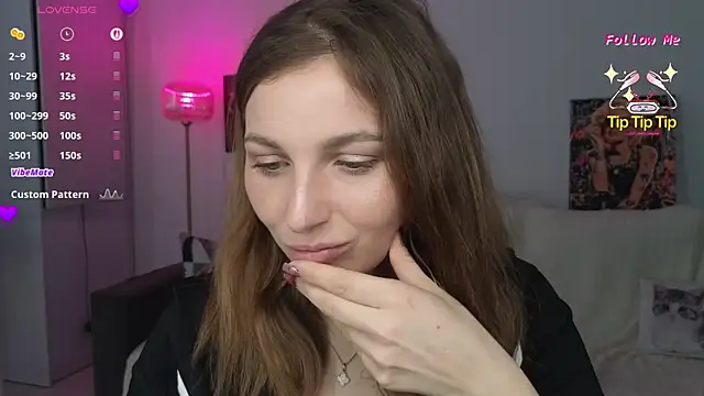 Amelia55555 online show from May 11, 2:45 pm