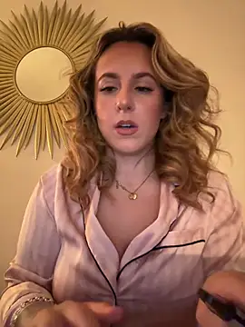 Missyemily online show from October 4, 10:58 pm