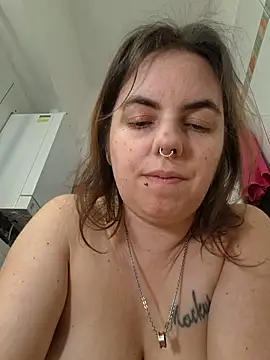 Jassiundich2 online show from March 6, 1:50 pm