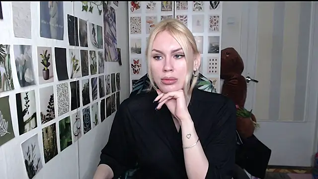 CapriScorpion online show from June 1, 1:57 pm