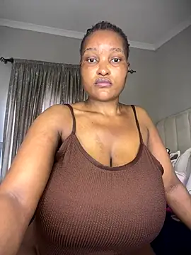 Bustygoddess32 online show from September 27, 5:58 am