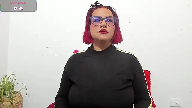 hazel 34 online show from March 14, 9:43 am