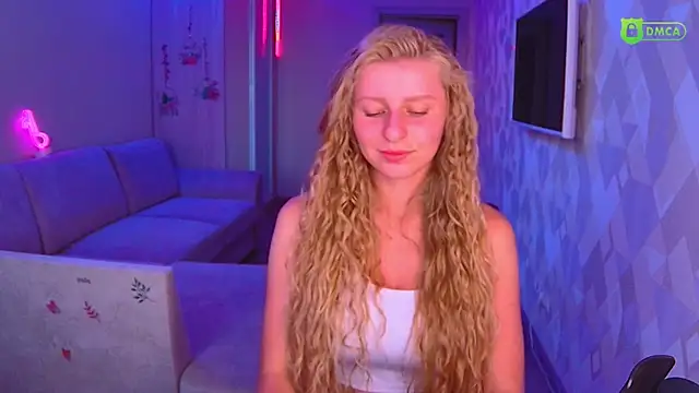 AmaliaQueen online show from September 22, 3:10 pm