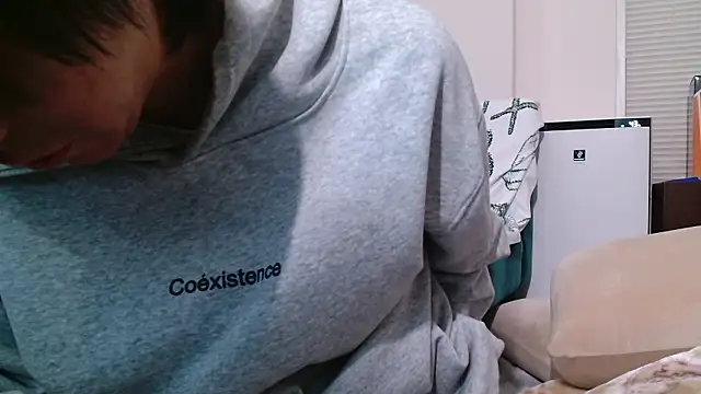 POCARI SWEAT online show from March 28, 10:04 am