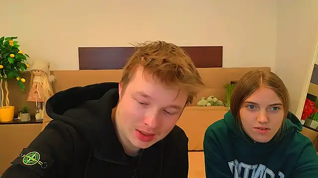  Olli  Stiw  online show from February 20, 8:27 am