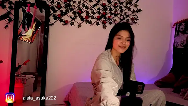 Alaia Asuka online show from February 20, 1:37 am