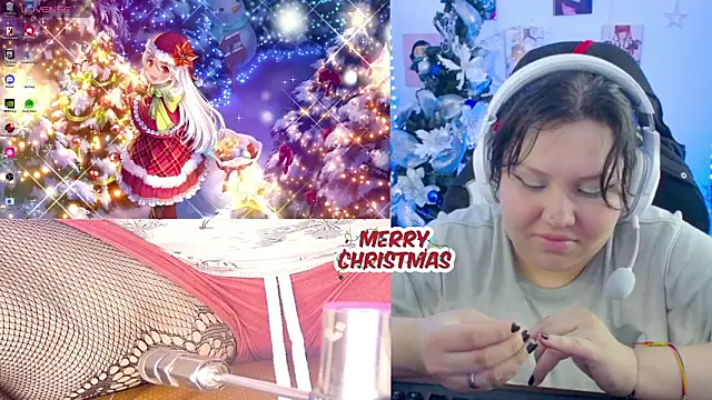 crystal7u7 online show from December 15, 10:59 pm