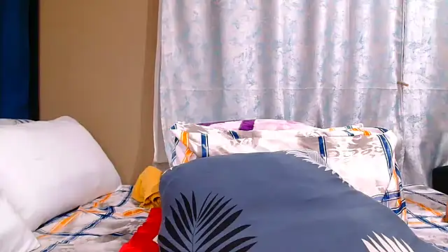 BERNINIBLUSHX89 online show from October 27, 9:42 pm