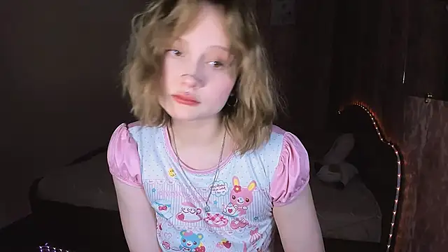 MariaMango online show from April 13, 11:05 pm