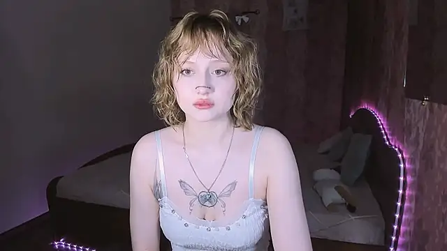 MariaMango online show from March 27, 2:02 am