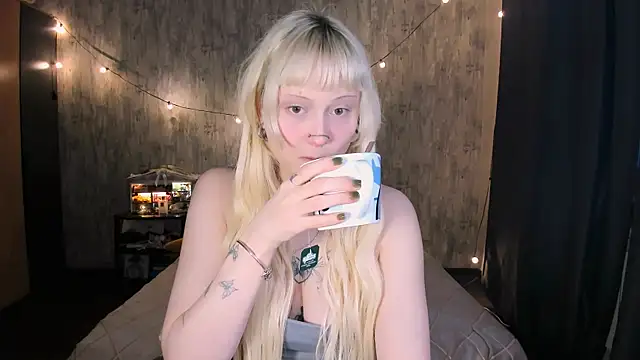 MariaMango online show from December 14, 4:29 am