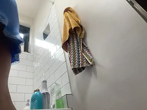 bukkakebae1 online show from March 16, 4:37 am