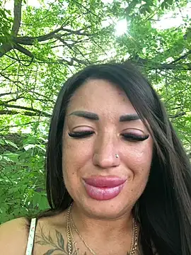 RuslanaXX online show from June 5, 6:52 am