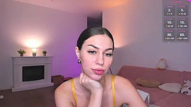 AnysaSmith online show from June 28, 12:39 am