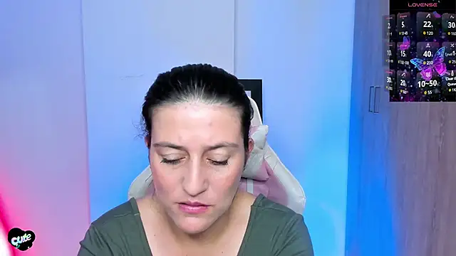 Saskyaa online show from November 25, 11:49 pm