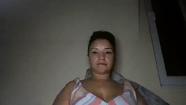 Linusya online show from September 14, 4:38 pm