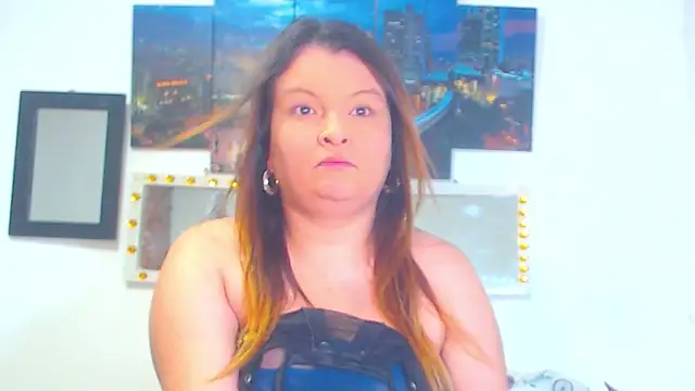 I AM JULIETA SQUIRTS online show from November 14, 9:20 am