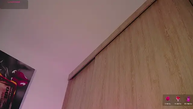 aidaadams online show from October 15, 11:46 am