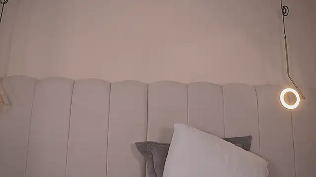 Abby-me online show from October 19, 12:51 pm