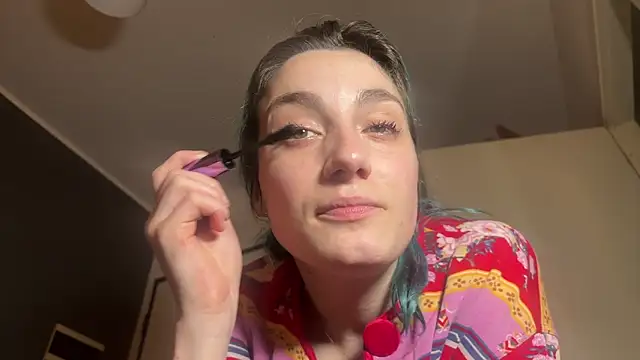 Monicbabe online show from February 1, 6:50 pm