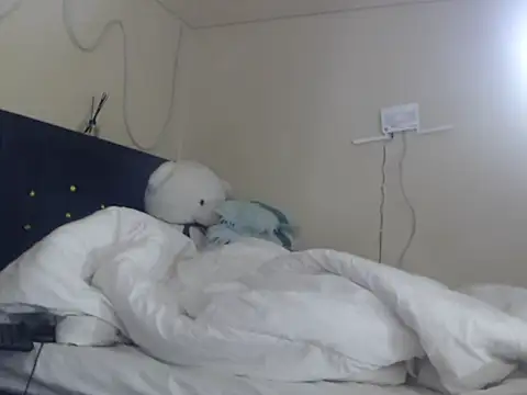 leslie bebby2 online show from October 21, 3:10 am