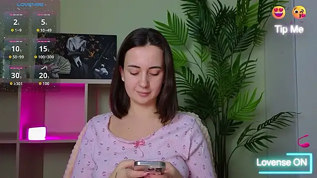 SweetieKendl online show from February 13, 12:12 am