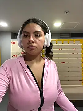 Nathcurly  online show from September 12, 2:56 am