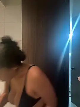 Nathcurly  online show from June 27, 2:56 am