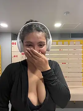 Nathcurly  online show from September 11, 2:45 am