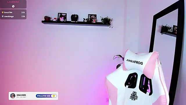 kali ka  online show from December 1, 3:21 am