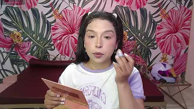 Small naughty  online show from March 26, 1:13 pm