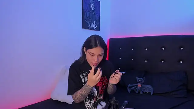 sweett dirty online show from April 16, 12:16 pm