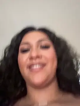 Lickplayofficial online show from April 11, 7:39 pm