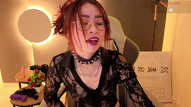 rosse 98  online show from March 6, 2:12 pm