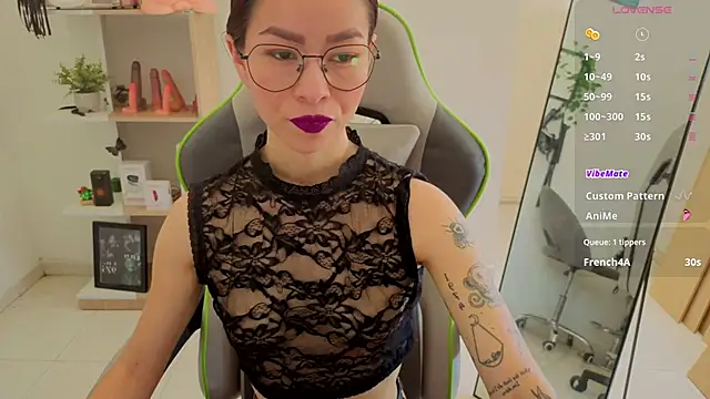 rosse 98  online show from September 25, 5:33 pm