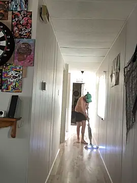 Makethatpussypurr online show from May 2, 11:08 pm