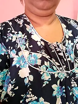 Ravina patil1 online show from June 19, 9:24 am