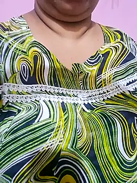 Ravina patil1 online show from July 22, 11:55 am