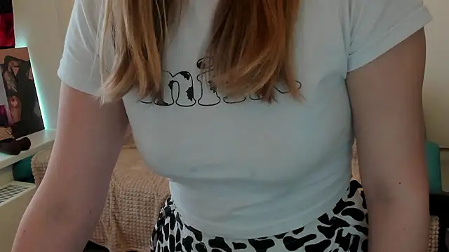 Mia shy1 online show from February 4, 6:49 am