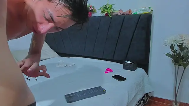 big-dicktop23 online show from October 5, 7:30 pm